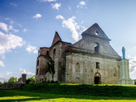 miejsca poza utartymi szlakami